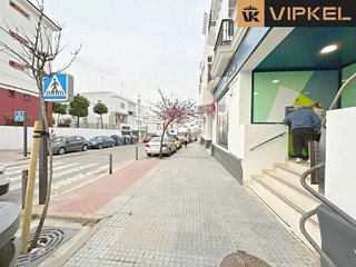 Local comercial en venta en Núcleo Urbano en Chiclana de la Frontera