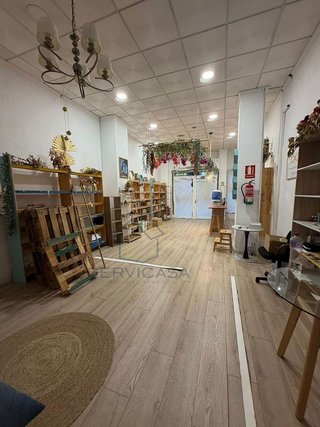 Local comercial en venta en Hellín