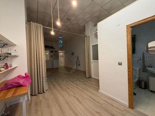 Local comercial en venta en Hellín