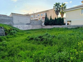 Terreno en venta en Residencial Triana - Barrio Alto en Gabias (Las)
