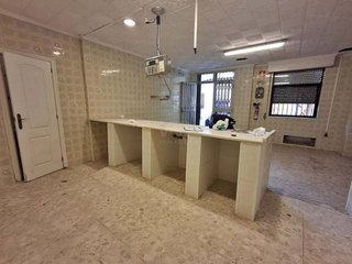 Local comercial en venta en Pego