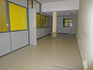 Local comercial en alquiler en La Magdalena en Zaragoza