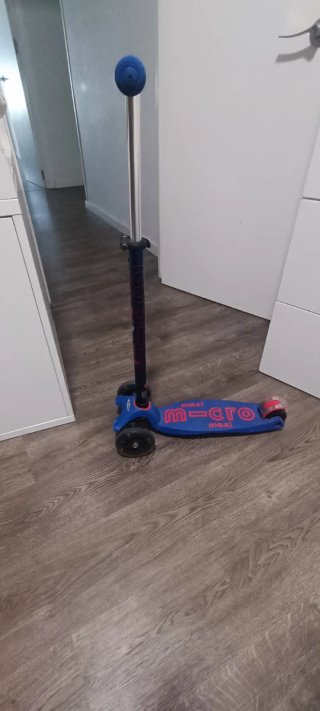 Patinete Maxi Micro Azul 3 Ruedas