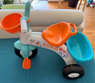 Triciclo Zoko infantil com cesto