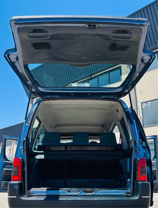 Peugeot Partner PERFECTA, CUIDADA