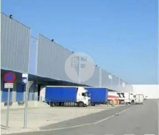 Nave industrial en alquiler en Zona Franca - Port en Barcelona