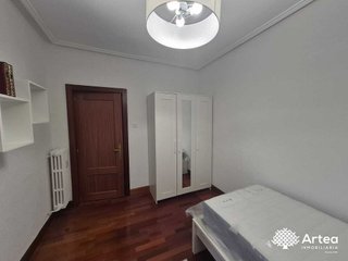 Piso en alquiler en Zurbarán-Arabella en Bilbao