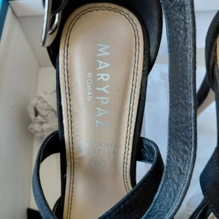 Zapatos de tacón negros talla 37
