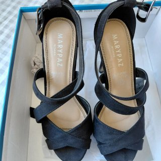 Zapatos de tacón negros talla 37