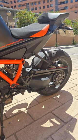 KTM 1290 Super Duke R V3 Naked