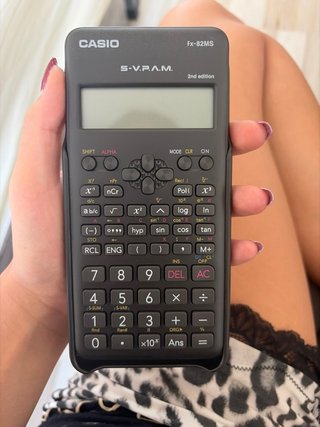 Calculadora Casio fx-82MS S-V.P.A.M.