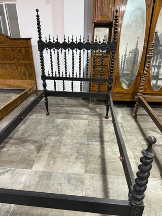 Cama Portuguesa Antigua Madera Negra
