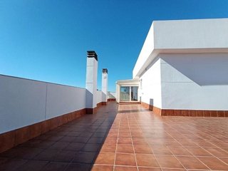 Ático en venta en Santa Cruz - Industria - Polígono Campollano en Albacete