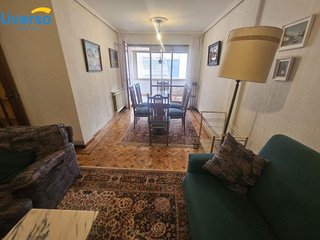 Piso en venta en Plaza España - Villa Pilar - Reyes Católicos - Vadillos en Burgos