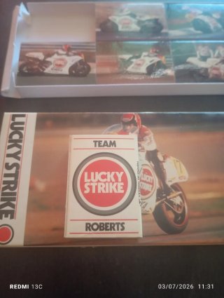 Scatola di fiammiferi Lucky Strike Motos