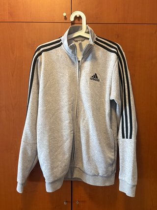 Sudadera Adidas Gris con Rayas Negras