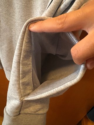 Sudadera Adidas Gris con Rayas Negras