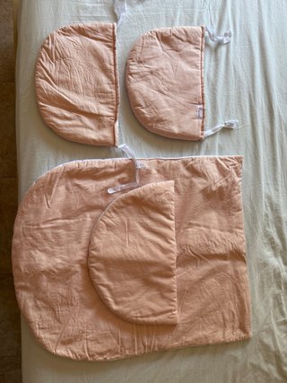 Moisés para bebé de mimbre y madera