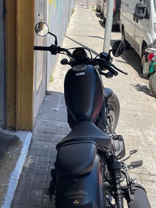 Honda CMX500 Rebel Negra
