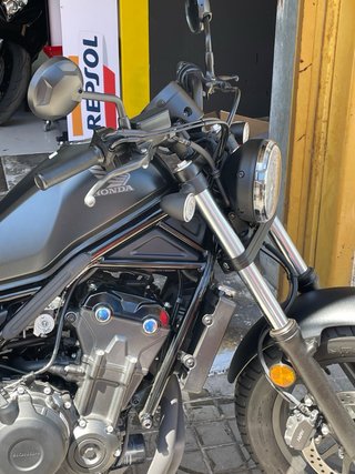 Honda CMX500 Rebel Negra