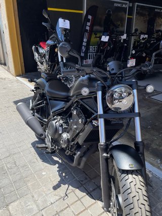 Honda CMX500 Rebel Negra