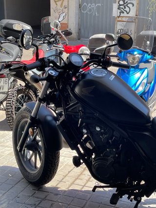 Honda CMX500 Rebel Negra