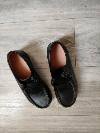 Zapatos de piel negros