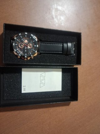 Reloj AVA VOOM Negro y Dorado