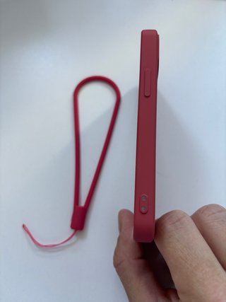 Custodia iPhone 13 mini rossa con cordino