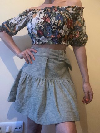 Falda Zara volante XS
