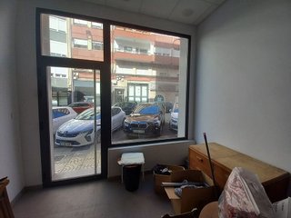Local comercial en venta en Inmobiliaria - Barreda en Torrelavega