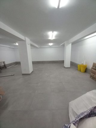 Local comercial en venta en Inmobiliaria - Barreda en Torrelavega