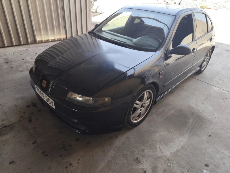 SEAT Leon 2005 - foto 1