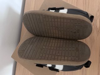 Zapatillas barefoot niño azul marino