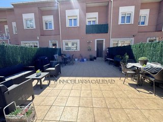 Casa adosada en venta en Zona Sur en Burgos