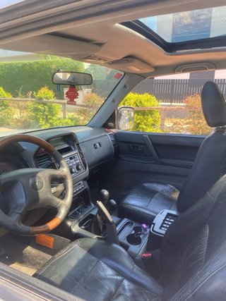 Mitsubishi Montero 2000