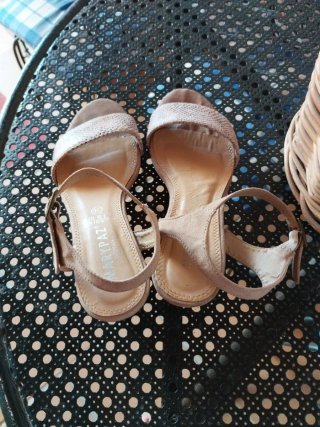Zapatos de tacón Marypaz beige talla 36