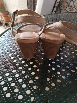Zapatos de tacón Marypaz beige talla 36