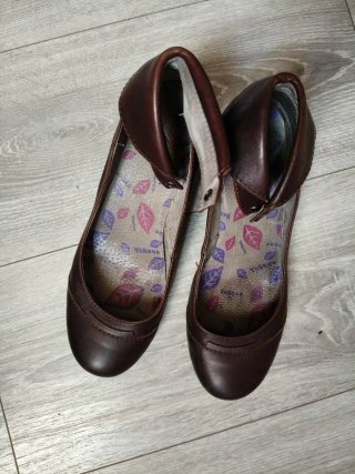 Yokono Zapatos de Piel Marrones