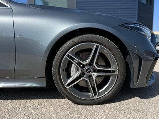 Mercedes-Benz CLS300d / AMG / 4Matic / Eco