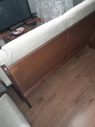 TRESILLOS :Sofá  más sillones de pino beige y marr