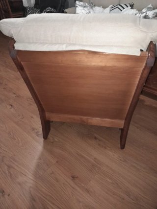 TRESILLOS :Sofá  más sillones de pino beige y marr