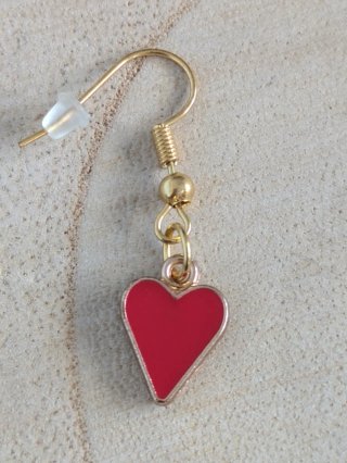 Pendientes Corazón Rojo Esmaltado Dorado