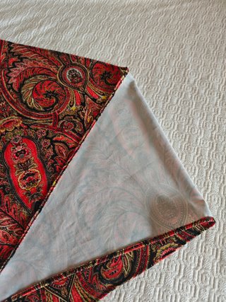 Pañuelo bandana paisley negro rojo dorado nuevo