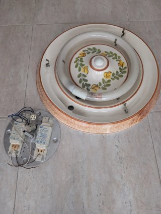 Lámpara plafón cerámica cocina floral