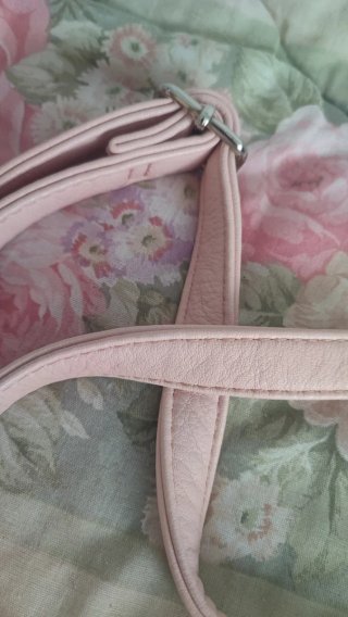 Bolso rosa bandolera