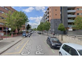 Garaje en alquiler en Eixample Nord – La Devesa en Girona