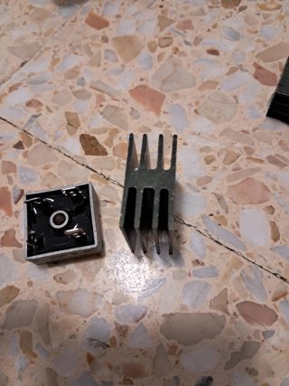 4 Puentes Rectificadores con Disipador