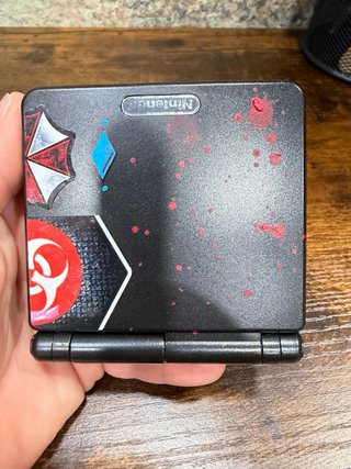 Game Boy Advance SP Edizione Resident Evil