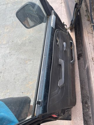 Puertas Mitsubishi Montero V20 Largo